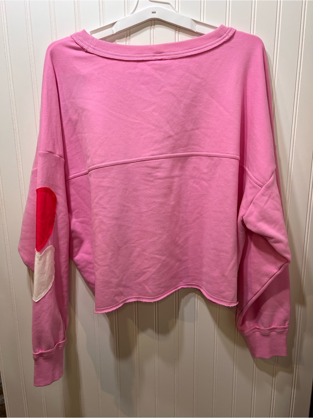 JoyLab Pink Cropped Sweatshirt with Heart Sleeve Detail - Picture 2 of 5